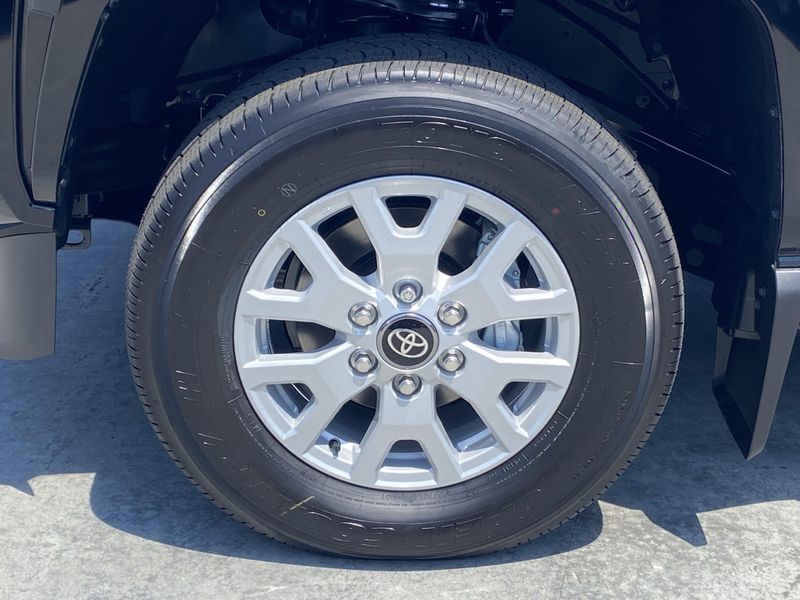 New 2025 Toyota Tacoma SR5Image 8