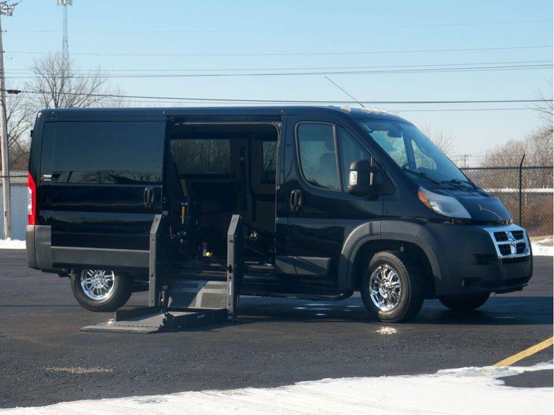 2018 RAM ProMaster 1500 Low RoofImage 11