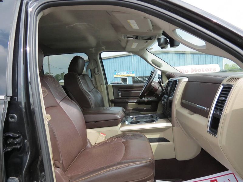Used 2018 RAM 2500 Laramie Longhorn 4x4 4dr Crew Cab 6.3 ft. SB PickupImage 28