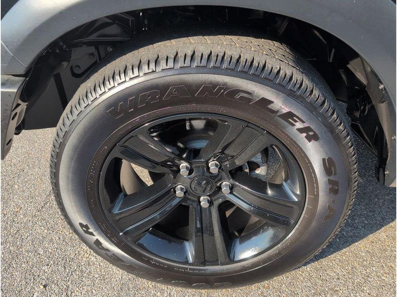 Used 2024 RAM 1500 Classic WarlockImage 9