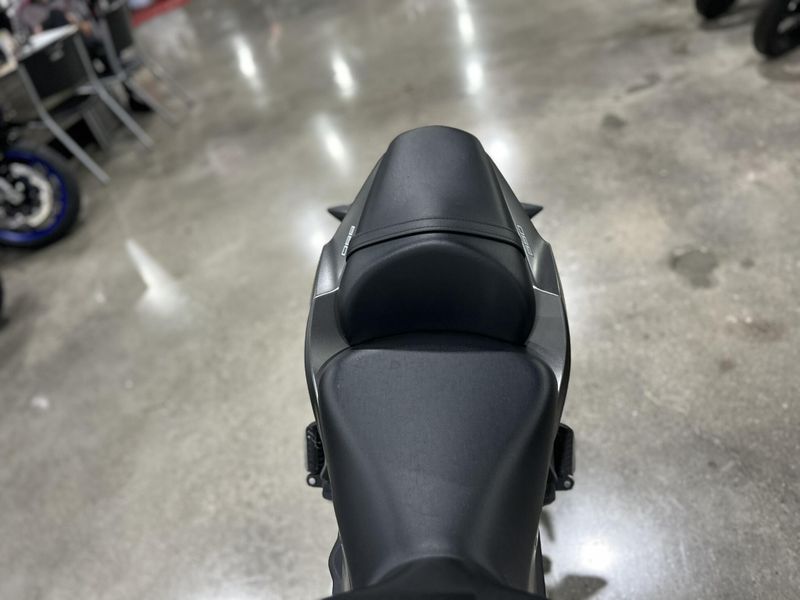 Used 2022 Kawasaki NINJA 650 Image 3