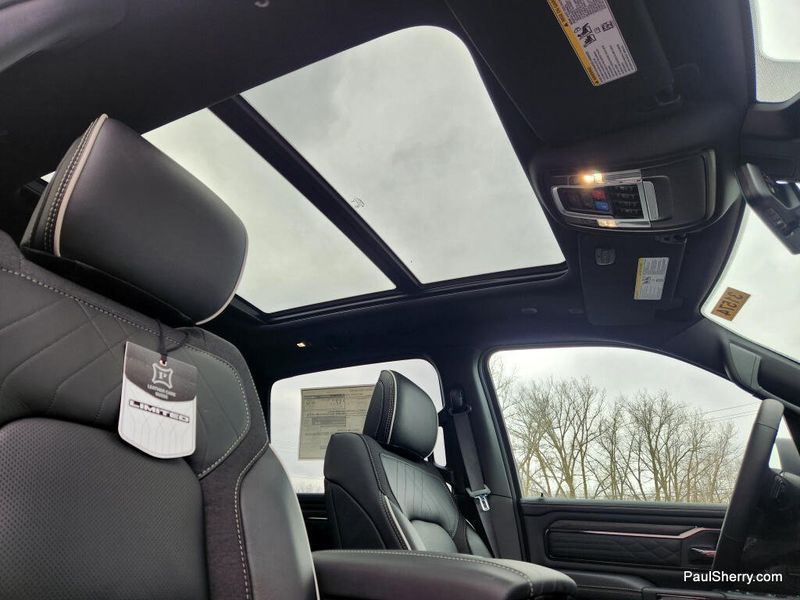 New 2026 RAM 1500 Limited Crew Cab 4x4 5'7' Box