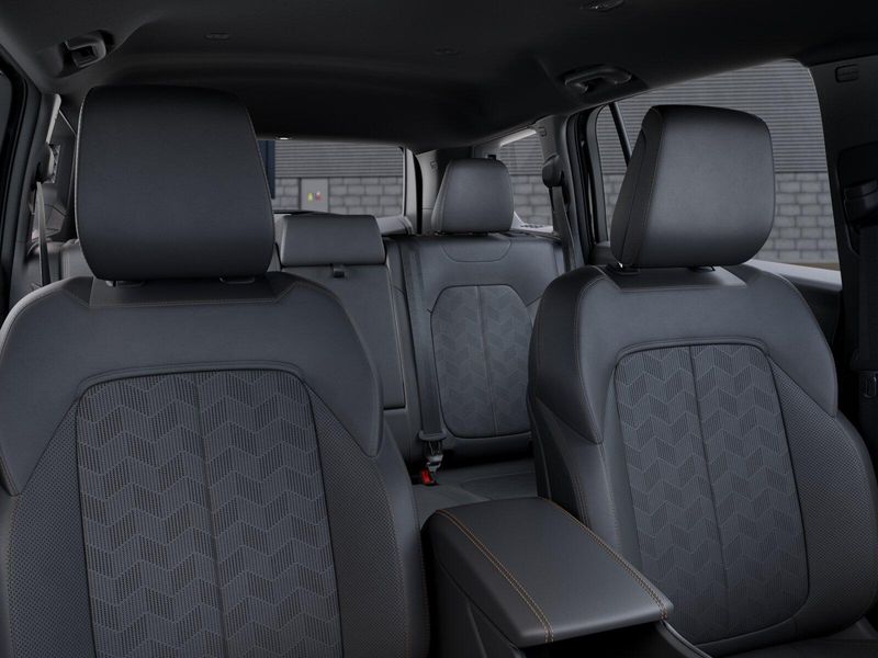 New 2026 Jeep Cherokee Overland 4x4Image 26