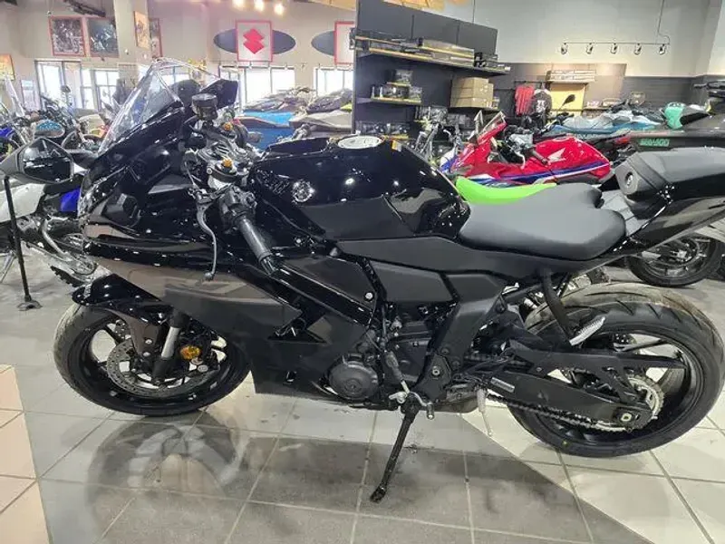 NEW 2026 YAMAHA YZFR7 Image 6