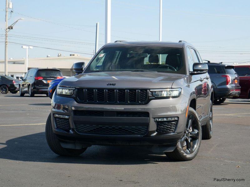 Used 2024 Jeep Grand Cherokee L Limited Black