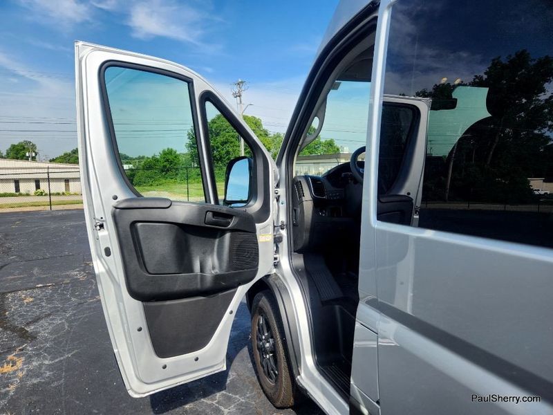 2024 RAM Promaster 2500 Slt+ Window Van High Roof 159