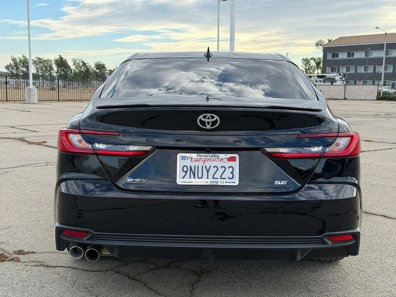 Used 2025 Toyota Camry SEImage 6