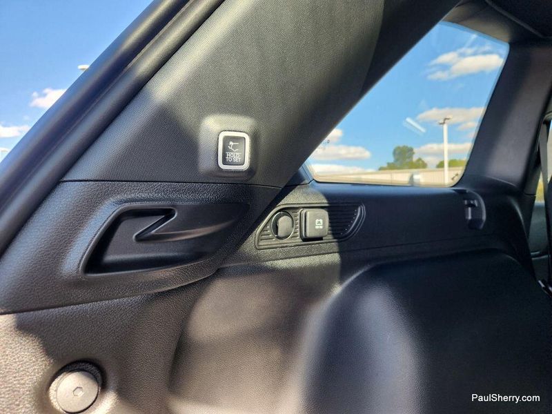 New 2025 Jeep Grand Cherokee Altitude X 4x4