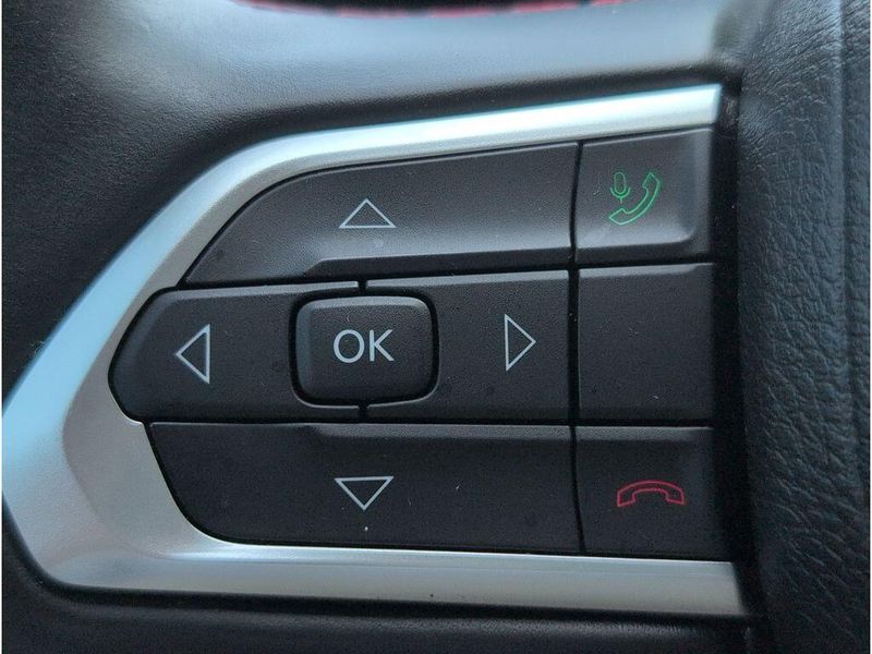 Used 2022 Jeep Compass TrailhawkImage 24