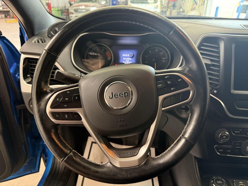 Used 2021 Jeep Cherokee 80th AnniversaryImage 24