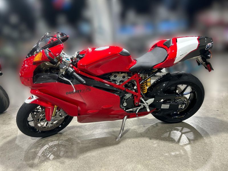 Used 2006 Ducati 999R Image 19