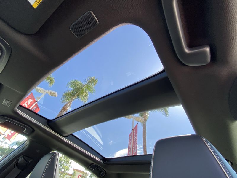 New 2026 Toyota Crown LimitedImage 19