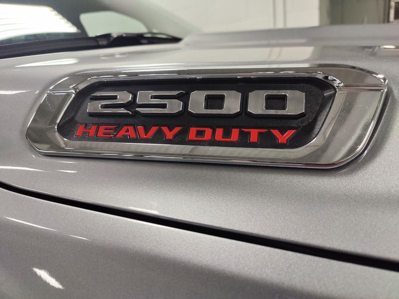 Used 2024 RAM 2500 Big Horn Crew Cab 6.4L V8 4x4Image 4