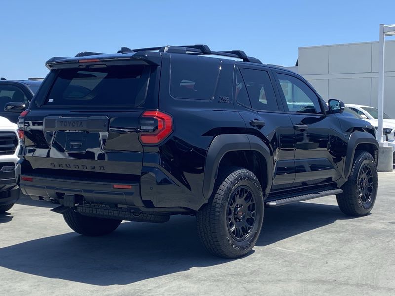 New 2025 Toyota 4Runner TRD Off Road PremiumImage 3