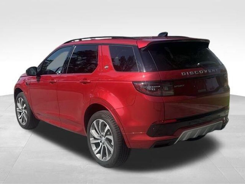 2025 Land Rover Discovery Sport S