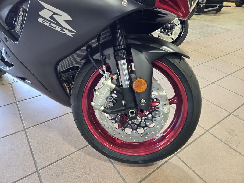 NEW 2026 SUZUKI GSXR600 Image 23