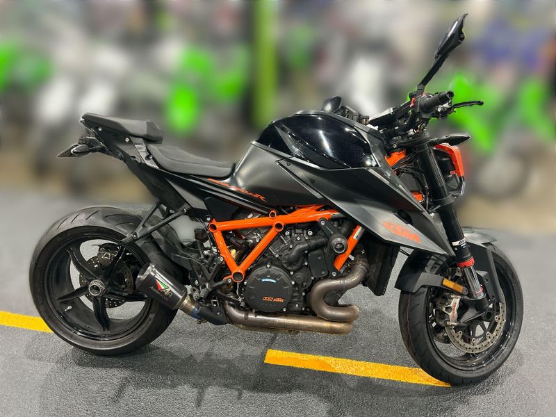 Used 2020 KTM 1290 SUPER DUKE R Image 12