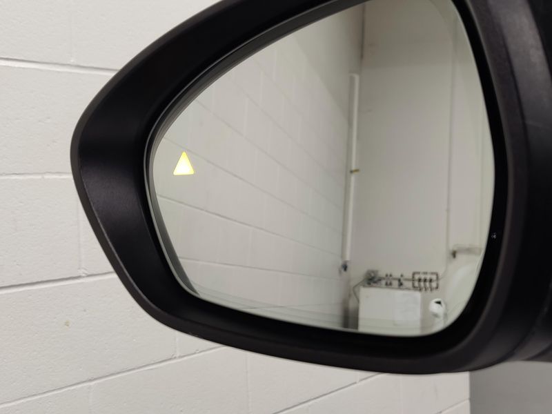 Used 2024 Alfa Romeo Stelvio Veloce AWD w/Activ AssistImage 11