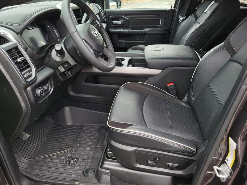 2025 RAM 2500 Laramie Mega Cab 4x4 6