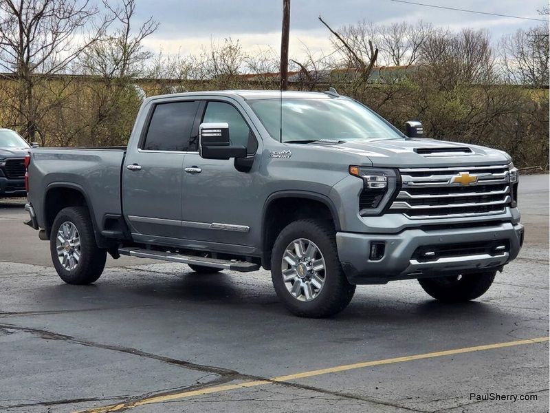 Used 2024 Chevrolet Silverado 2500HD High Country