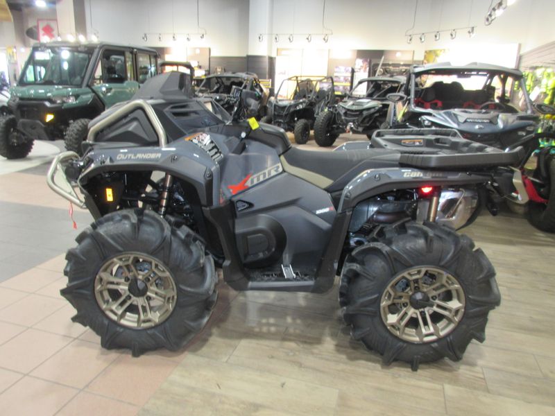 NEW 2026 CAN-AM OUTLANDER X MR 1000R Image 4