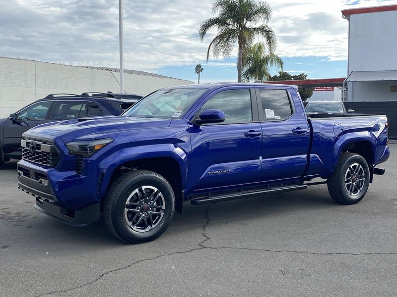 2024 Toyota Tacoma TRD SportImage 6