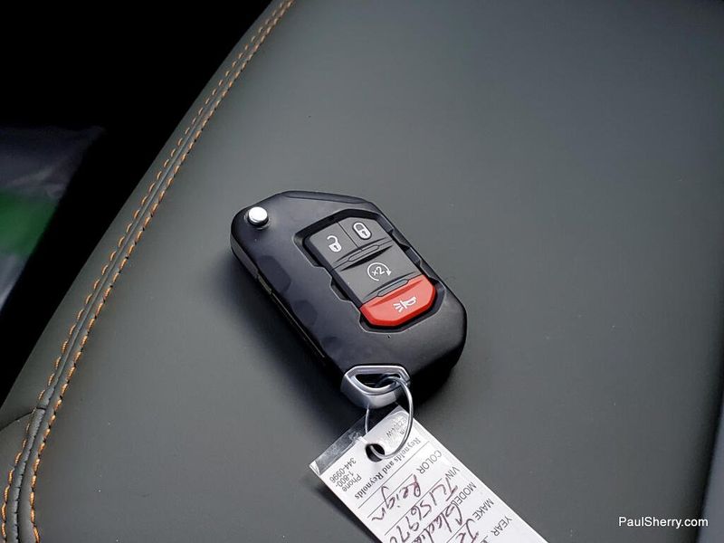 New 2026 Jeep Gladiator Mojave 4x4