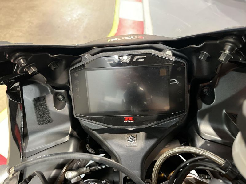 Used 2024 Suzuki GSX-R1000R CA Image 18
