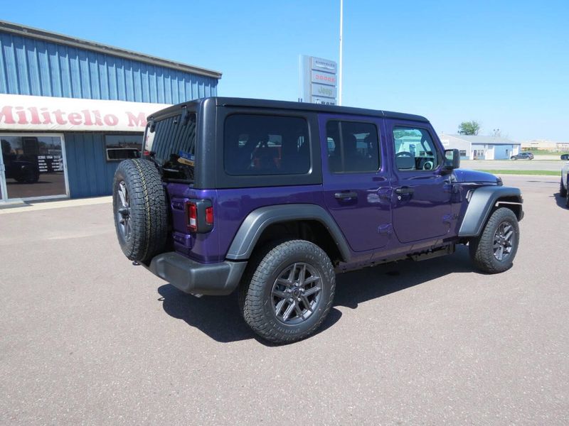 New 2026 Jeep Wrangler Sport RHD 4x4 4dr SUVImage 7