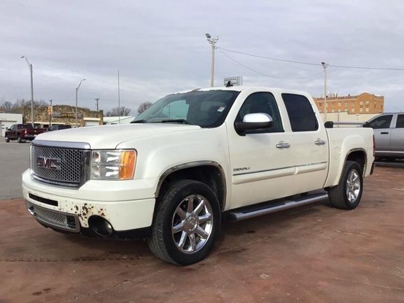 2011 GMC Sierra 1500 DenaliImage 1