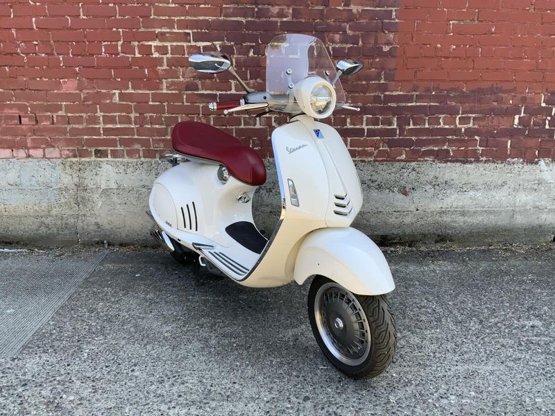 2013 Vespa 946 150 
