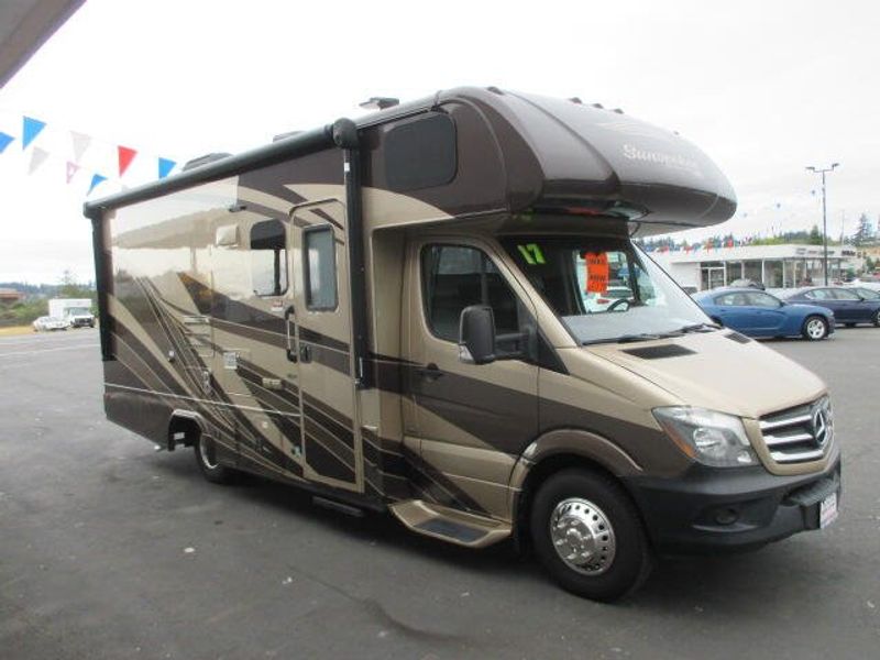 Used 2016 Mercedes-Benz Sprinter 3500 Chassis Image 6