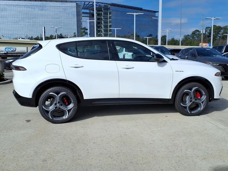 New 2026 Alfa Romeo Tonale VeloceImage 5