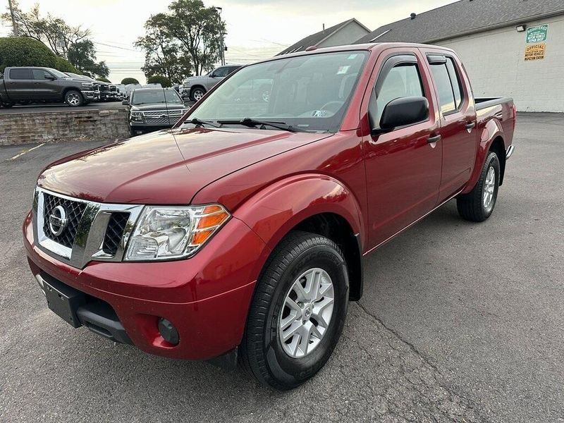 2018 Nissan Frontier SV photo 3