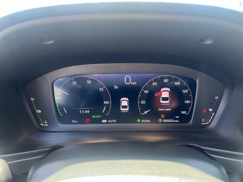 New 2025 Honda Accord Hybrid SportImage 9