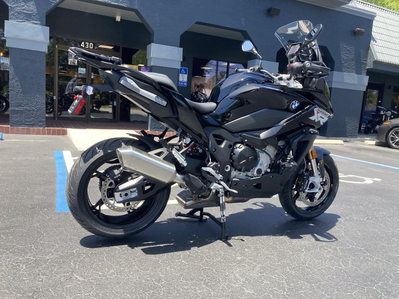 2025 BMW S 1000 XR 