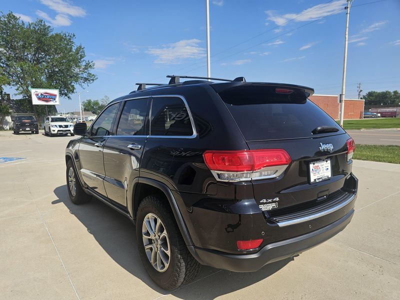 Used 2017 Jeep Grand Cherokee LimitedImage 6
