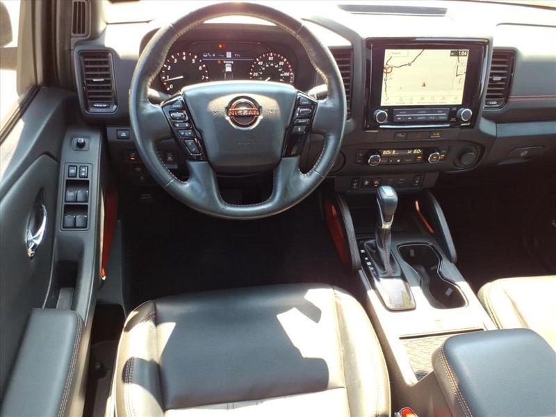 2023 Nissan Frontier PRO-X photo 15