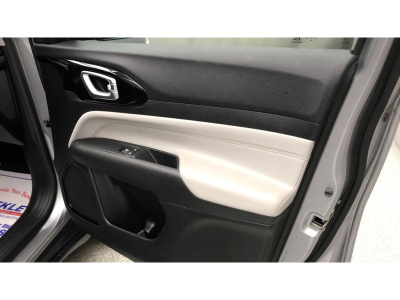 Used 2022 Jeep Compass LimitedImage 23
