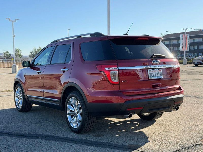 Used 2014 Ford Explorer XLTImage 5