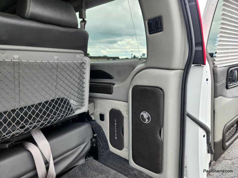 2022 Chevrolet Express Cargo Image 20
