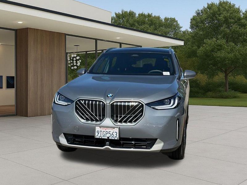 Used 2025 BMW X3 30 xDriveImage 3
