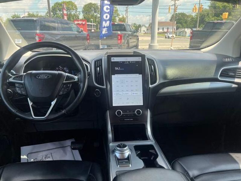 2021 Ford Edge SEL