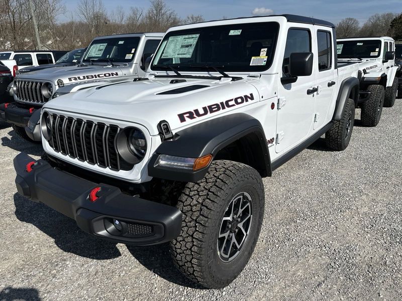 2024 Jeep Gladiator Rubicon 4x4Image 1