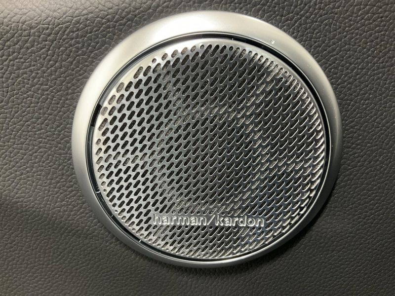 New 2026 Alfa Romeo Giulia AwdImage 8