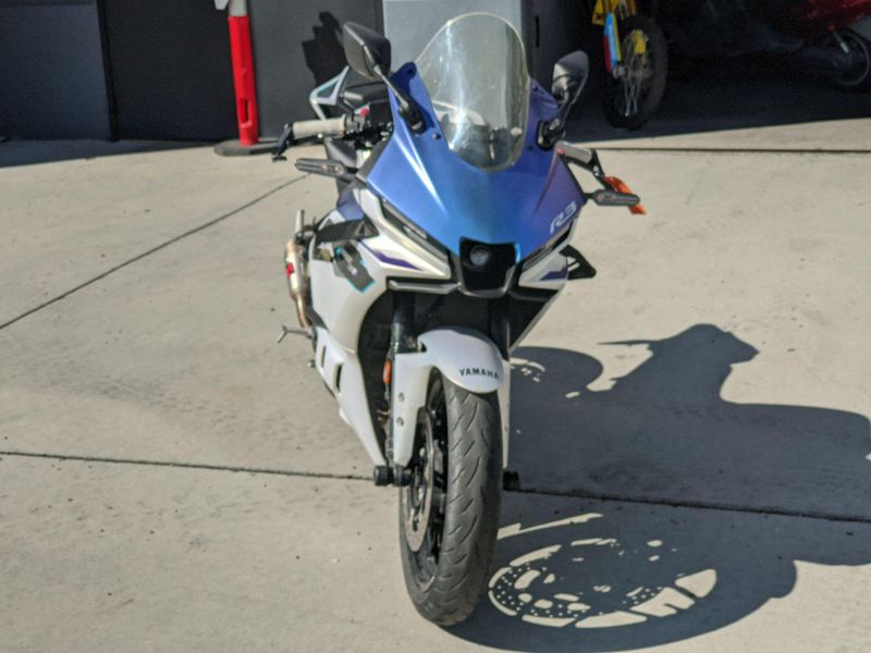 Used 2025 Yamaha YZF-R3 ABS CA Image 12