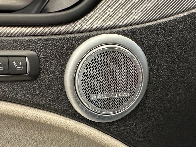 2021 Alfa Romeo Stelvio Ti SportImage 21