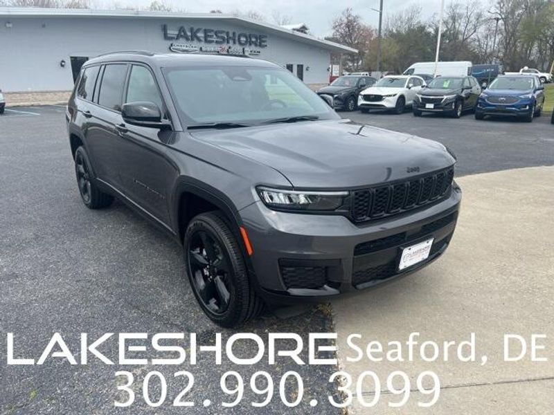 2025 Jeep Grand Cherokee L Altitude X 4x4Image 1
