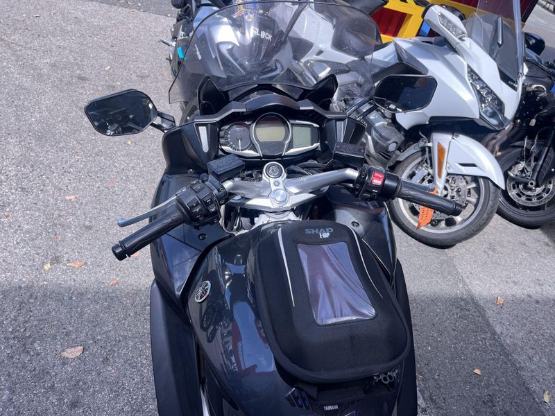 Used 2015 Yamaha FJR1300 Image 19