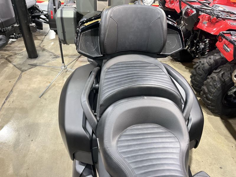 New 2024 Can-Am SPYDER F3 LIMITED (SE6) Image 13